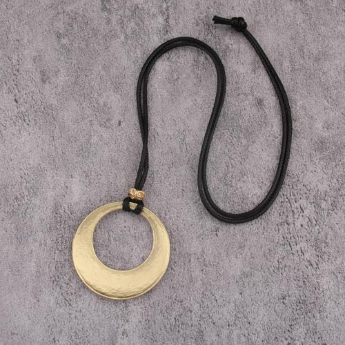 JAOYU Bohemian Necklaces for Women Leather Necklace Wood Pendant Choker Long Brown Necklace Chunky Circle Boho Hippie Jewelry - style: Boho Pendant Necklace