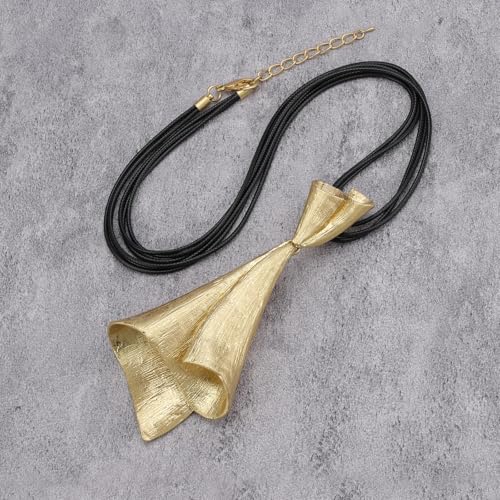 GelConnie Leather Necklace for Women Large Pendant Long Brown Necklace Circle Leather Choker Vintage Sweater Necklace Gold Chunky Boho Necklaces for Women - style: Big Boho Choker Necklace