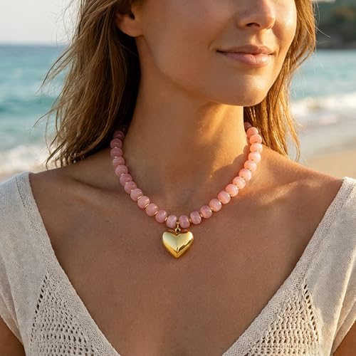 WOWORAMA Chunky Heart Necklaces for Women Colorful Resin Beaded Choker Necklace Gold Puffy Heart Statement Necklace Trendy Acrylic Choker Jewelry - color: Pink