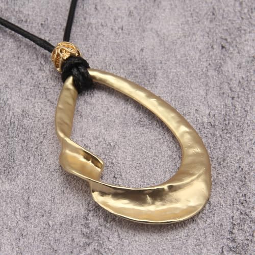 JAOYU Bohemian Necklaces for Women Leather Necklace Wood Pendant Choker Long Brown Necklace Chunky Circle Boho Hippie Jewelry - style: Boho Style Necklace