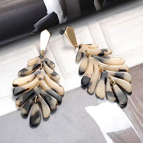 ARATLENCH Acrylic Pendant necklace Earrings – Long Statement Leaf Charm Necklace Tortoise Resin Palm Leaf Earrings Fashion Necklaces Earrings for Women - color: Leopard-earrings