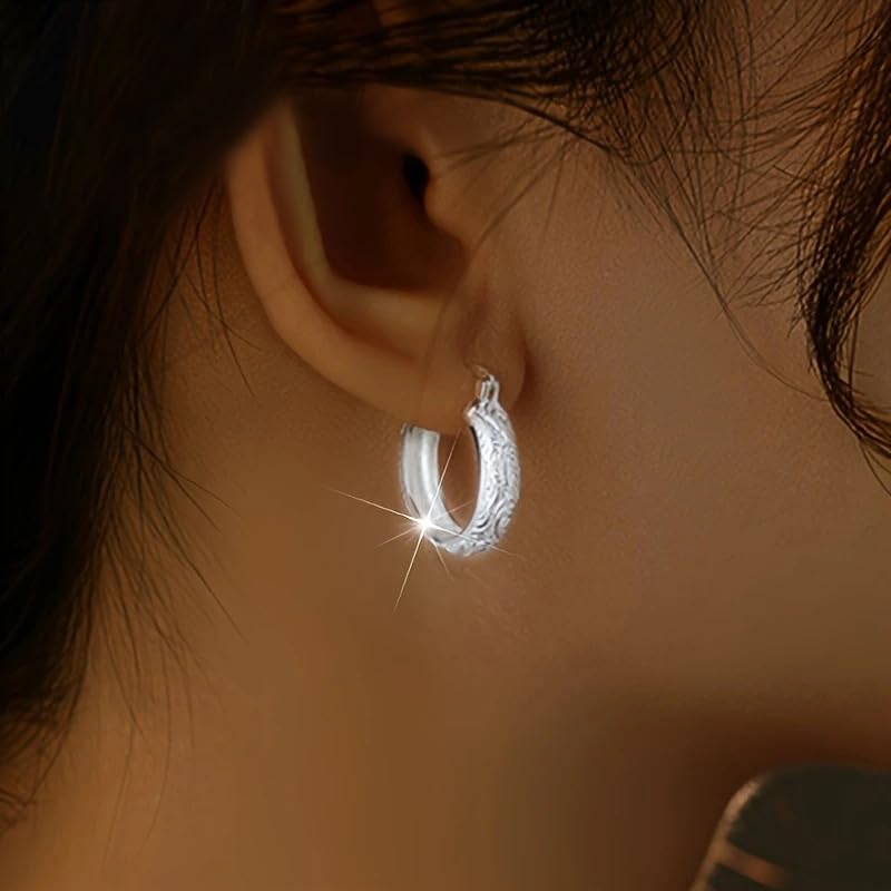Vintage Bohemia Vine Handmade Pattern Hoop Earrings for Women Daily Banquet Party Earrings Jewelry Gift - color: silver