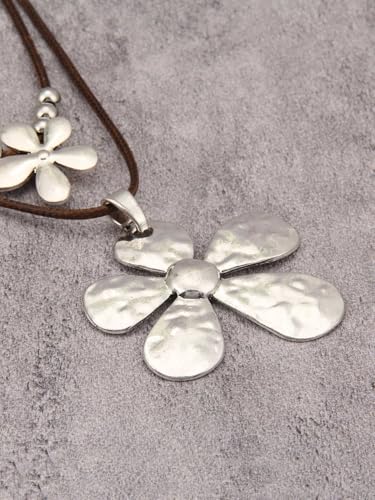 GelConnie Boho Necklaces for Women Cowgirl Necklace Stone Leather Cord Pendant Necklaces With Beads Long vintage Layered Choker Necklace - style: Flower Pendant Necklace
