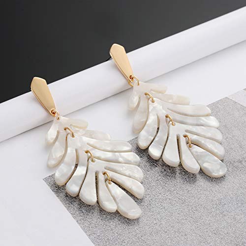 ARATLENCH Acrylic Pendant necklace Earrings – Long Statement Leaf Charm Necklace Tortoise Resin Palm Leaf Earrings Fashion Necklaces Earrings for Women - color: white+earrings
