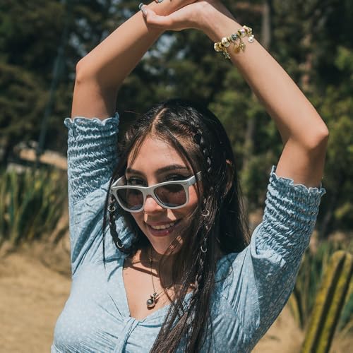 Madison Tyler Beach Bracelet for Women | Seahorse Octopus Tropical Fish Sea Turtle Shell Conch Beaded Charm Bracelet | Cute Gold Plated Adjustable Snake Chain Bracelet - style: Conch