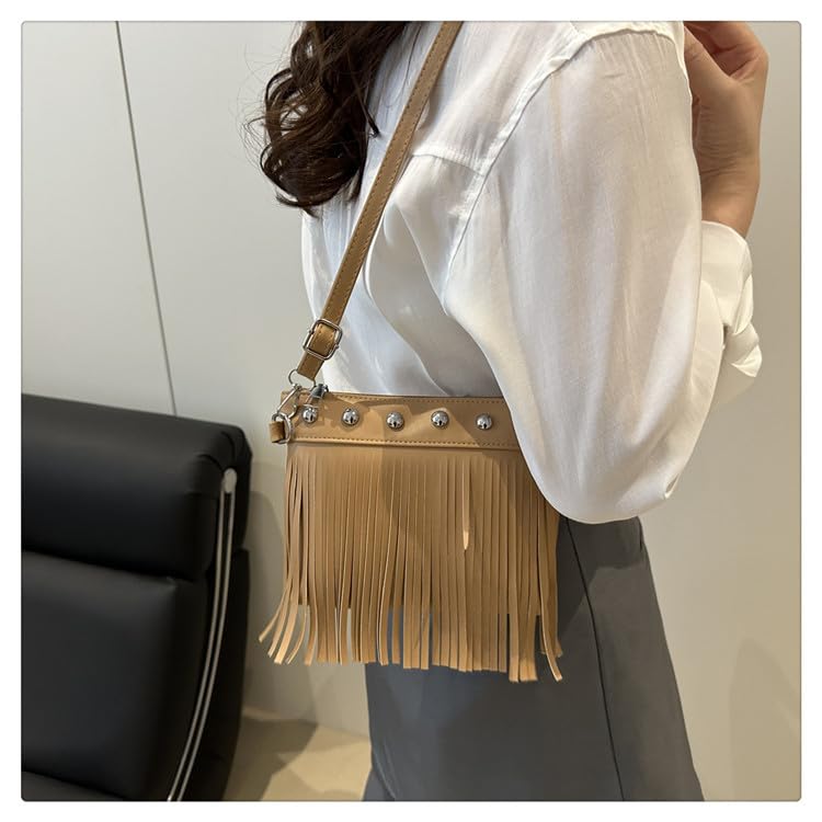 Fringe Shoulder Bag with Studs, Vintage Style Crossbody Purse, Spacious Women's Boho Bag - color: Khaki