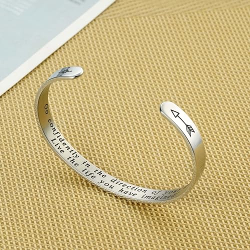 M MOOHAM Graduation Gift for Her Him 2026, Inspirational Graduation Bracelets Class of 2026 High School College Graduation Gift for Her with Graduation Box - style: With Box -Go confidently in the direction of your dreams,Live the life you have imagined!