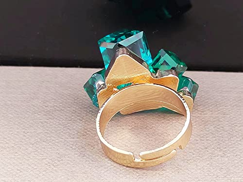 Hebelee Boho Square Crystal Statement Ring for Women Gold-Toned Adjustable Expandable Promise Engagement Geometric Rings Comfort Fit Elegant Art Deco Birthday Christmas Cocktail Party Y2K Jewelry - color: Green