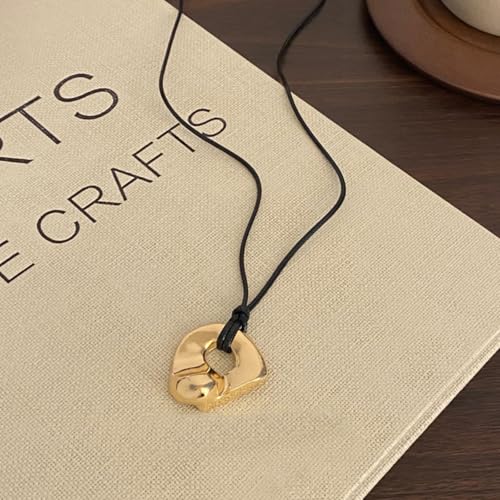 Frodete Statement Necklace for Women Chunky Gold Necklaces Long Pendant Necklace Boho Necklaces Gold Pendant Jewelry Cowboy Chic Style Cowgirl Outfit - color: Z10:Gold Pendant Necklace
