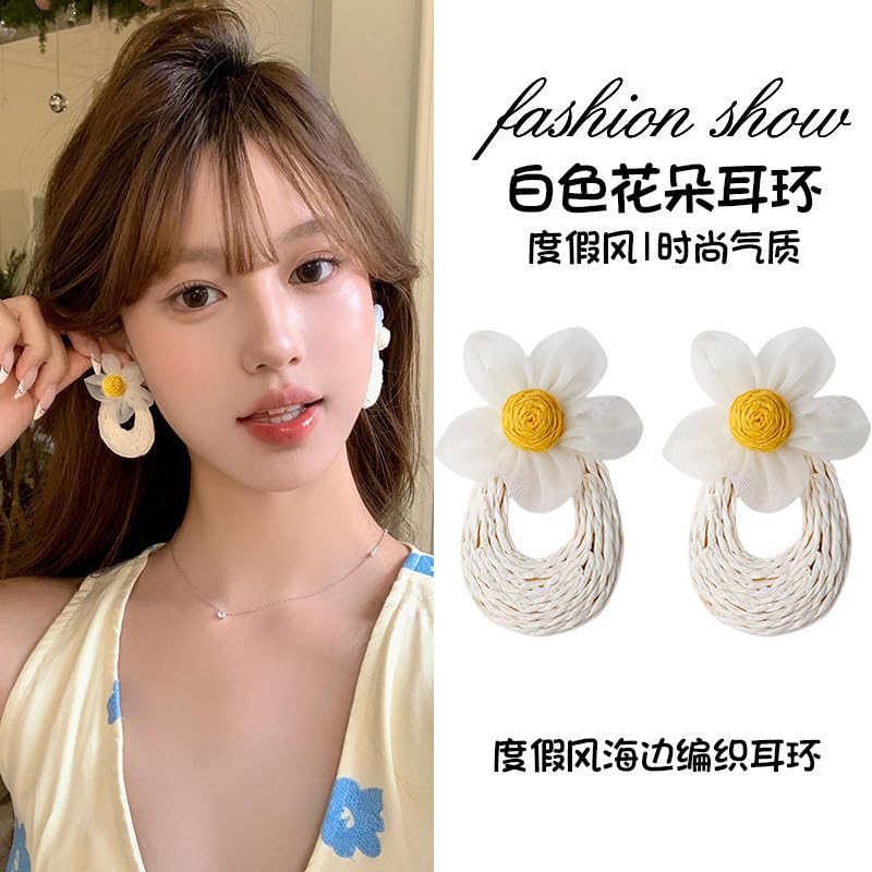 Woven Raffia Rattan Earrings for Women, Boho Flower Hoop & Drop Dangle Earrings Collection, Handmade Summer Beach Vacation Statement Earrings for Party Daily Wear - color: White Daisy Woven Hoop