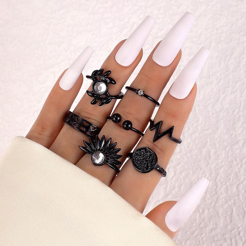 INENIMARTJ Boho Rings for Women Teen Girls,Gold Stacking Rings Set Vintage Knuckle Stackable Moon Star Snake Butterfly Heart Flower Leaf Top Finger Rings - color: 621-E
