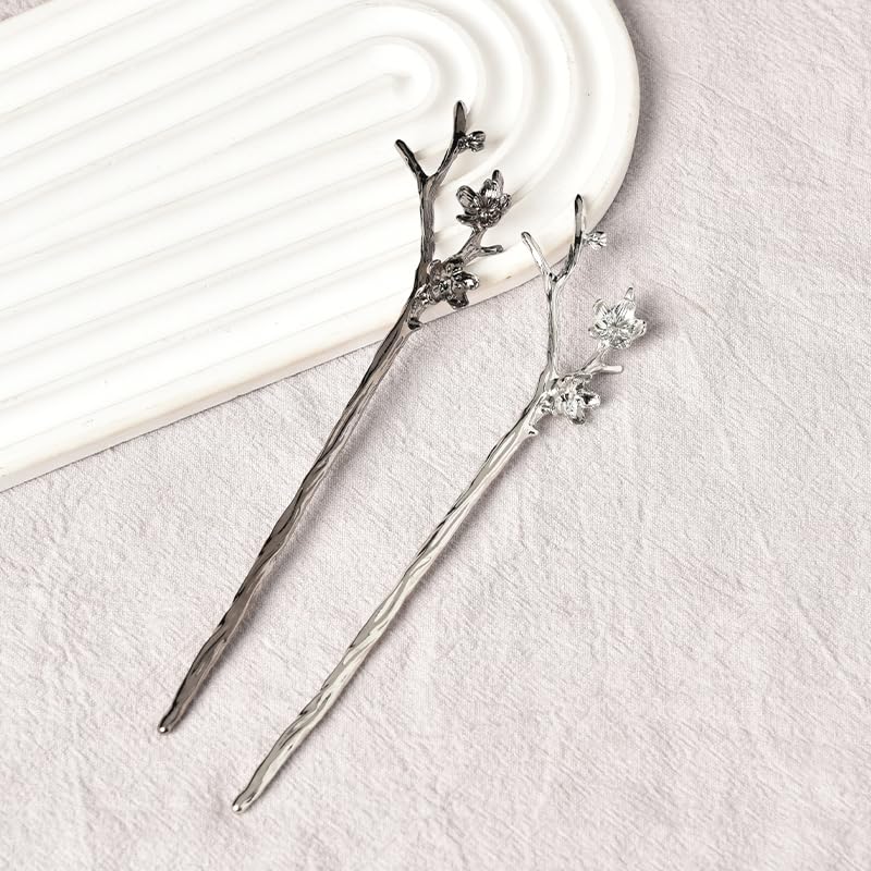 Vintage Retro Hair Stick Hairpin Long Hair Pins Hair Chopsticks Chinese Hair Sticks for Buns 2Pcs Metal Hair Fork Hair Accessories for Women Girls Decorative for Hair (Silver & Black)