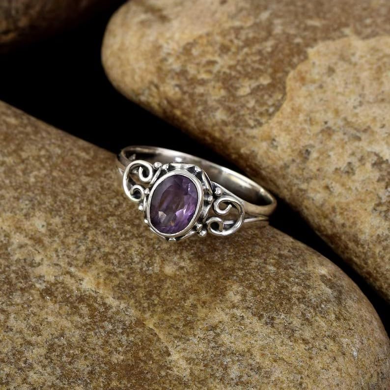 1PC Retro Minimalist Style Faux Amethyst Openwork Pattern Antique Silver Copper Ring - size: 8