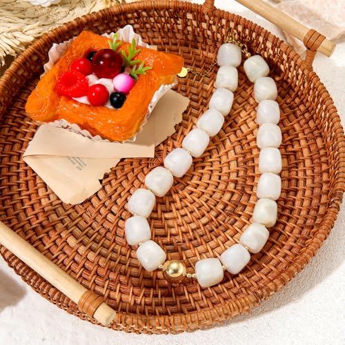 Chunky Colorful Beaded Necklaces for Women Big Bead Boho Choker Necklace Trendy Heart Statement Necklace Summer Beach Jewelry Mothers Day Gifts for Mom Daughter - color: Square White Choker
