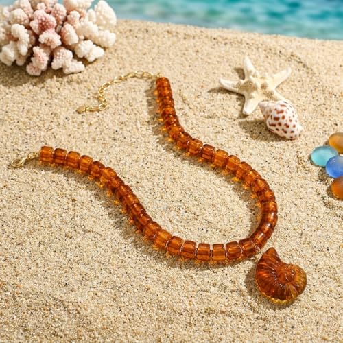 Chunky Beaded Necklace for Women with Conch Shell Pendant, Boho Bead Statement Necklace with Adjustable Gold Chain, Beach Jewelry for Summer＆Vacation Gifts - color: Amber