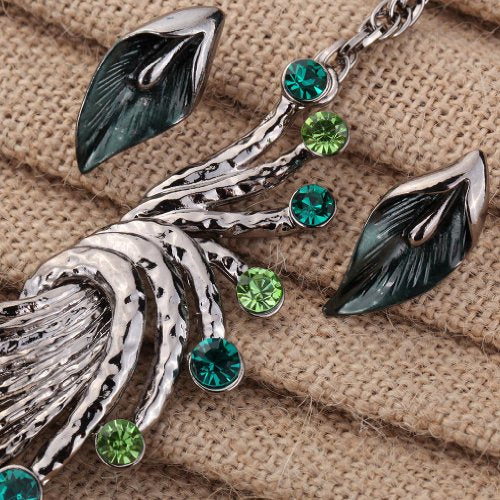 YAZILIND Ethnic Style Tibetan Silver Peacock Crystal Chunky Bib Earrings Necklace Set Wedding Party - color: Green